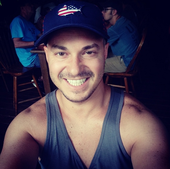 Meet your Posher, Wes - Picture 1 of 1